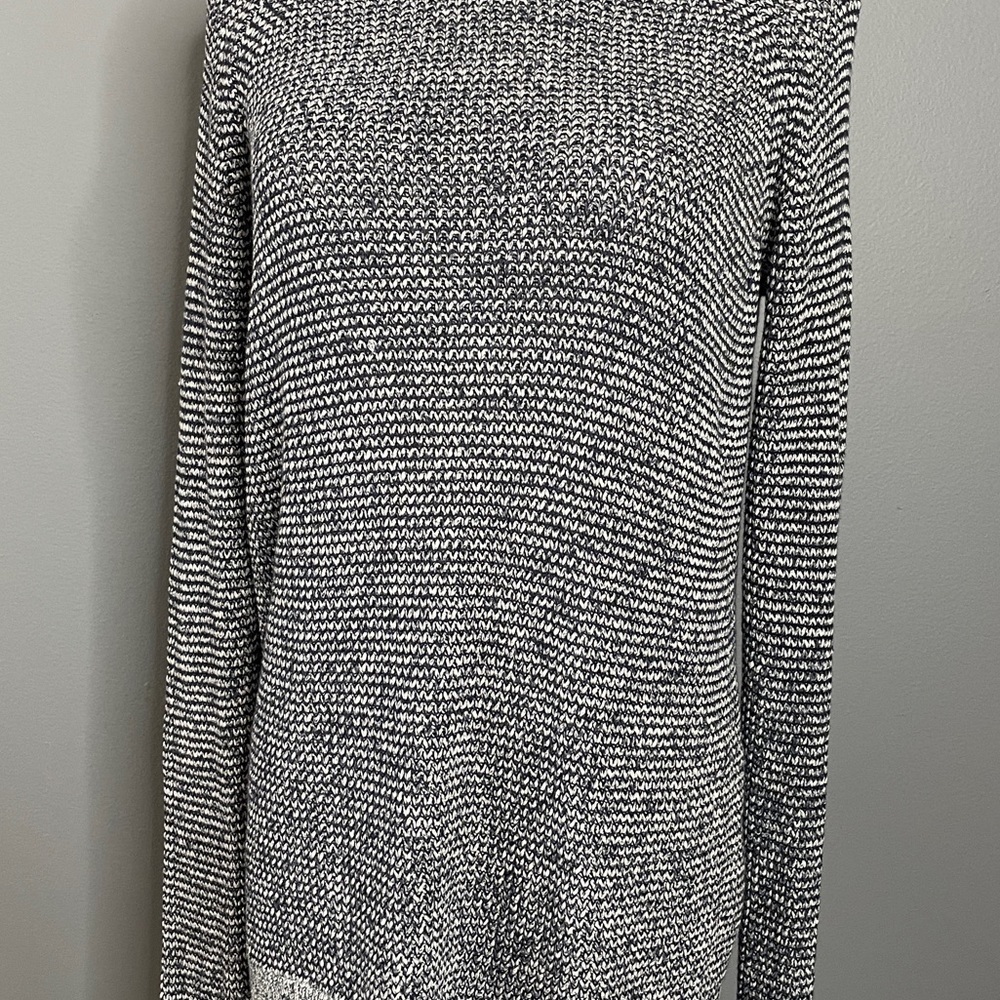 Bass womens 100% cotton crew neck blue/grey sweater size Medium - Picture 2 of 5
